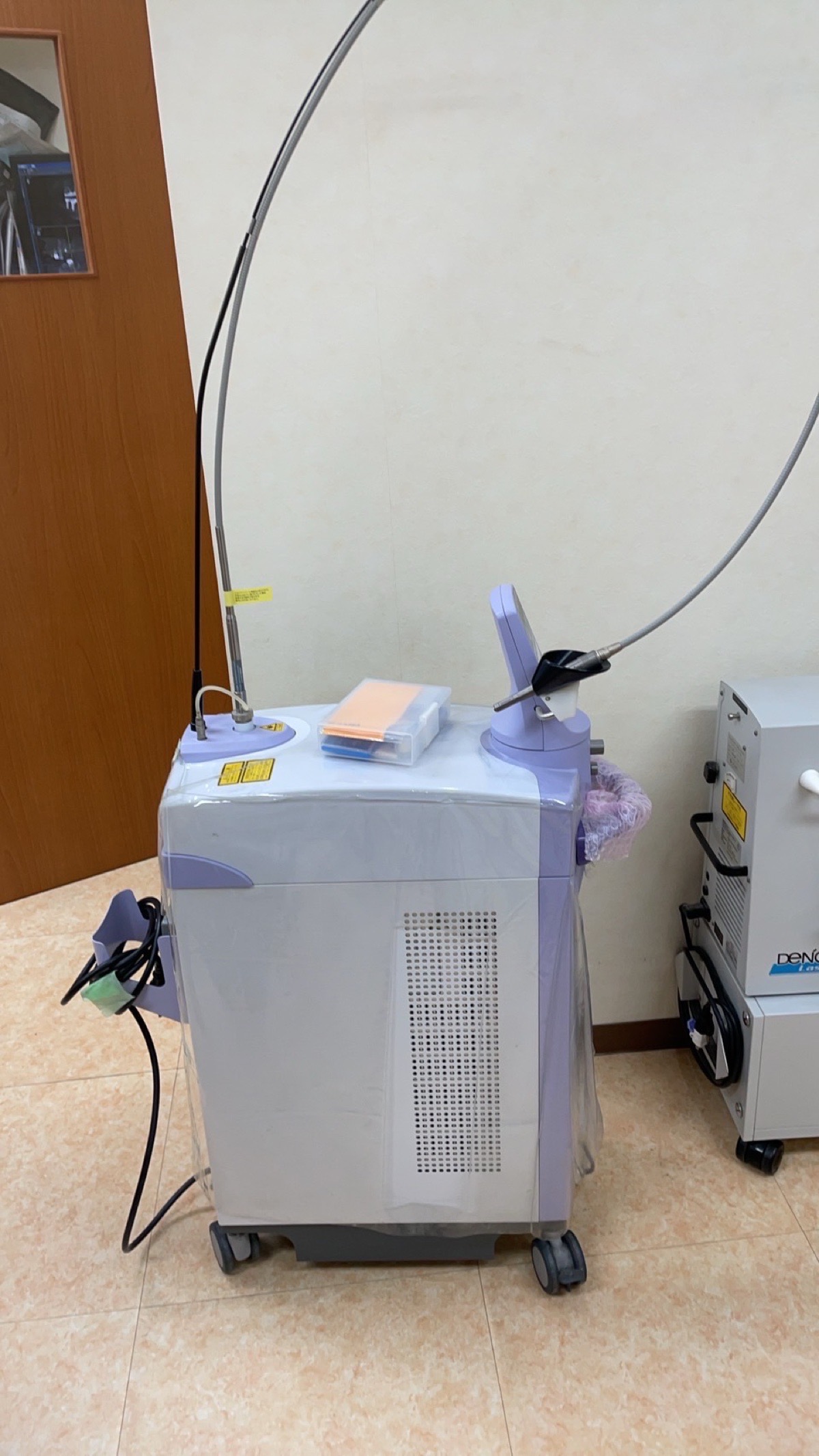 レーザー冷却装置